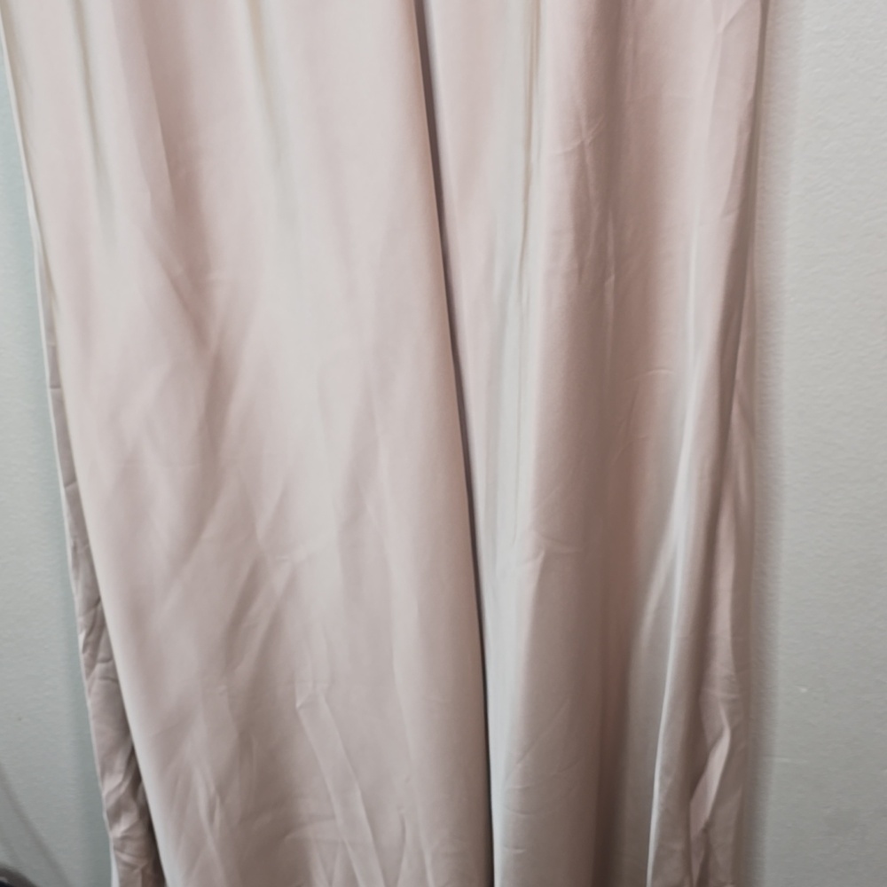 Birdie grey Elegant Square-Neck Satin Gown in Gold Color Size XXL NWT. - Picture 9 of 11